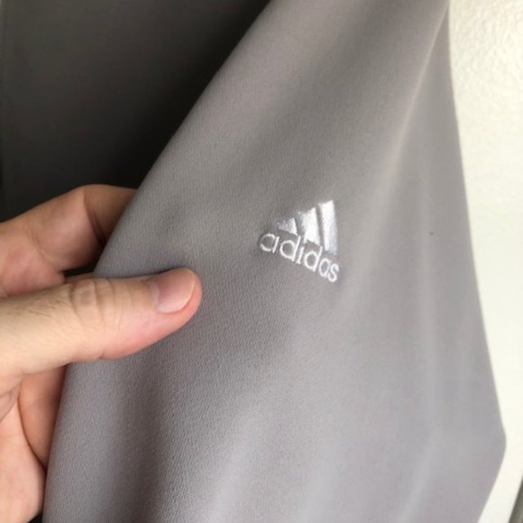 Adidas - Picture 3 of 4